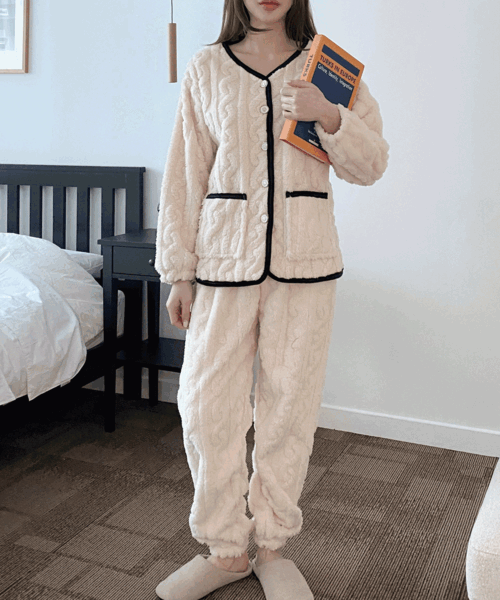 포근해 꽈배기 브이넥 극세사 수면잠옷 겨울 가디건 파자마 조거 홈웨어세트 3color